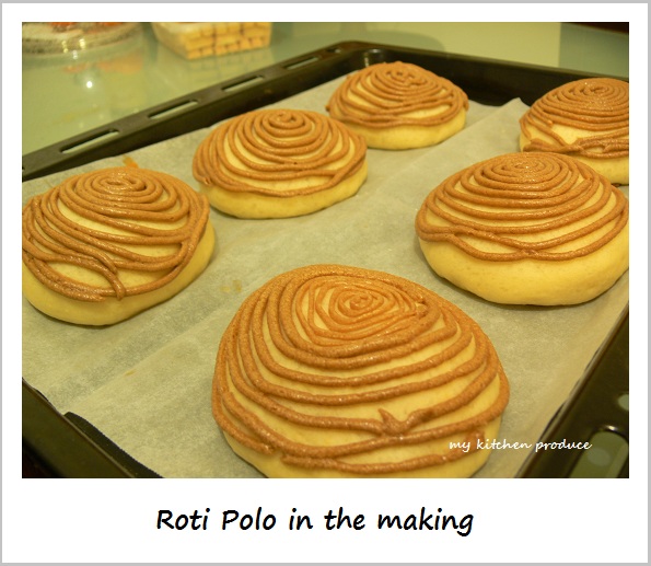 Roti Polo in the making